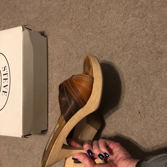 Steve Madden Danielle heels size 10 (Dillards) - Picture 6 of 7